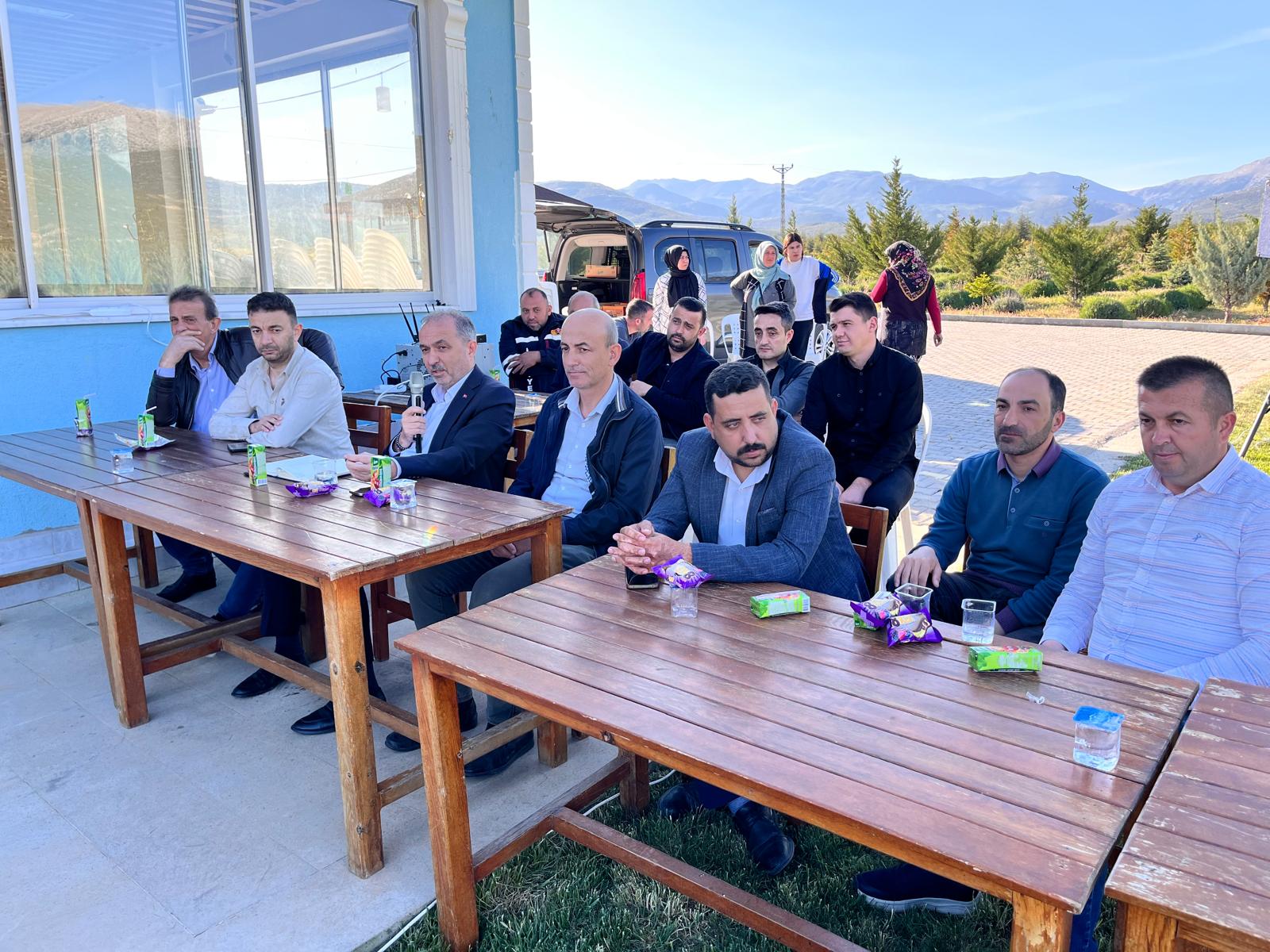 Atabey Belediye Başkanı Serdar Pehlivan Mahalle Toplantıları Kapsamında Vatandaşla Bir Araya Geldi.